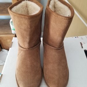 Bearpaw boots